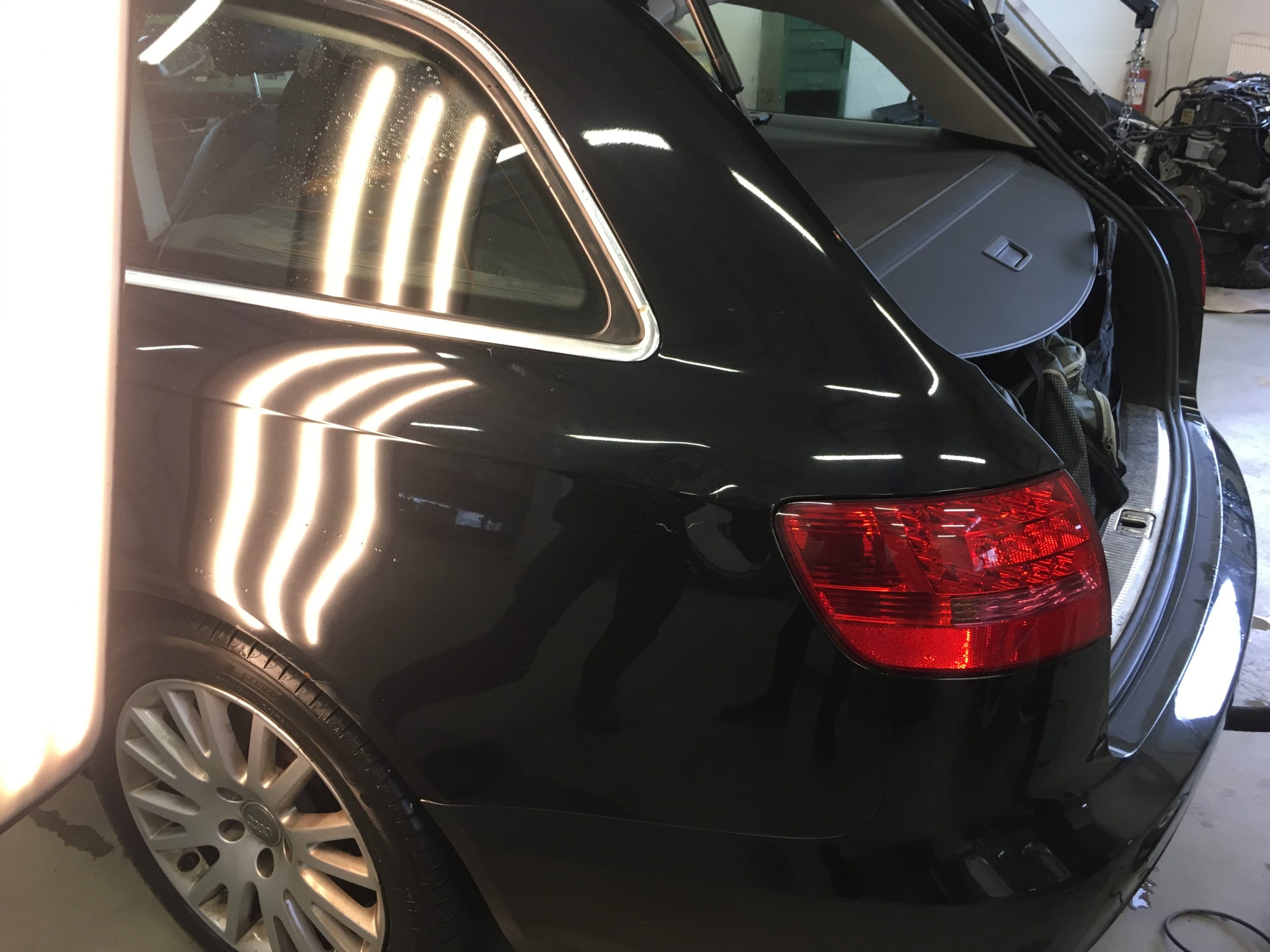 audi a6 left rear wing (3)